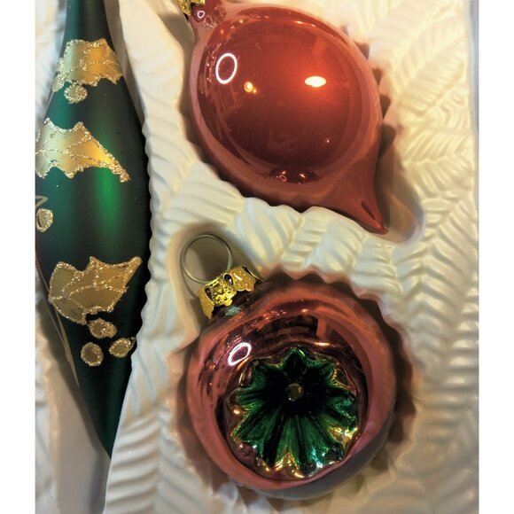 Bradford Handcrafted Glass Glitter Christmas Ornaments lot 16 - Picture 6 of 10